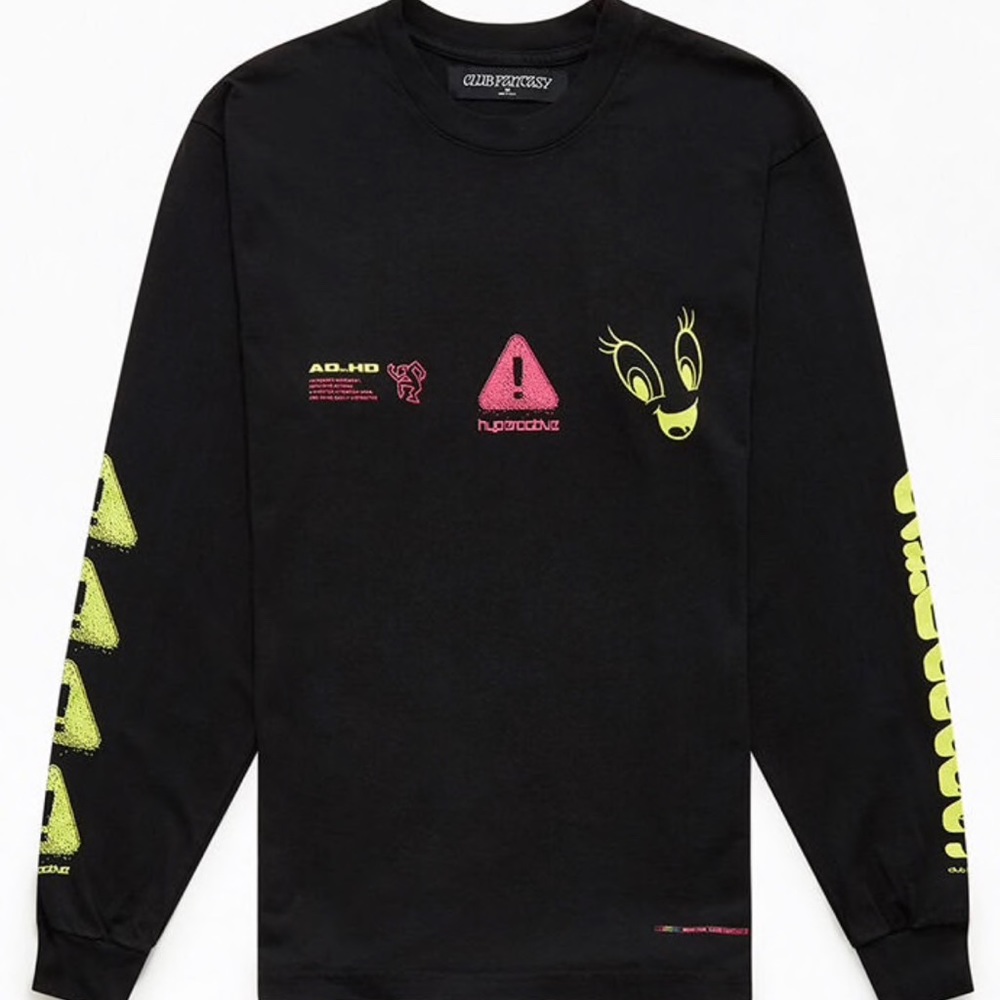 NWT Club Fantasy Hyperactive Graphic L/S Tee